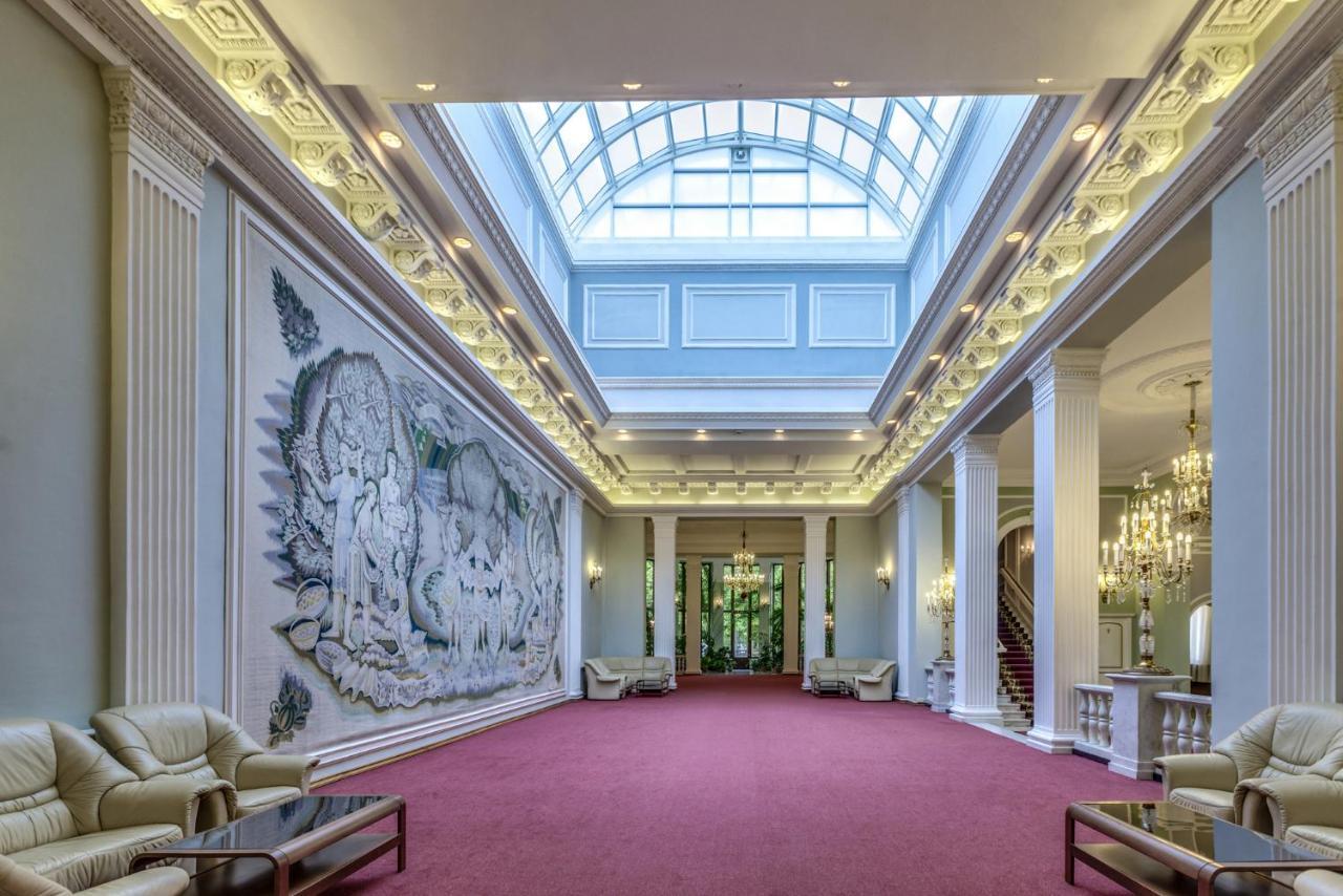 Vip Apartments Dipservice Hall Minsk Dış mekan fotoğraf