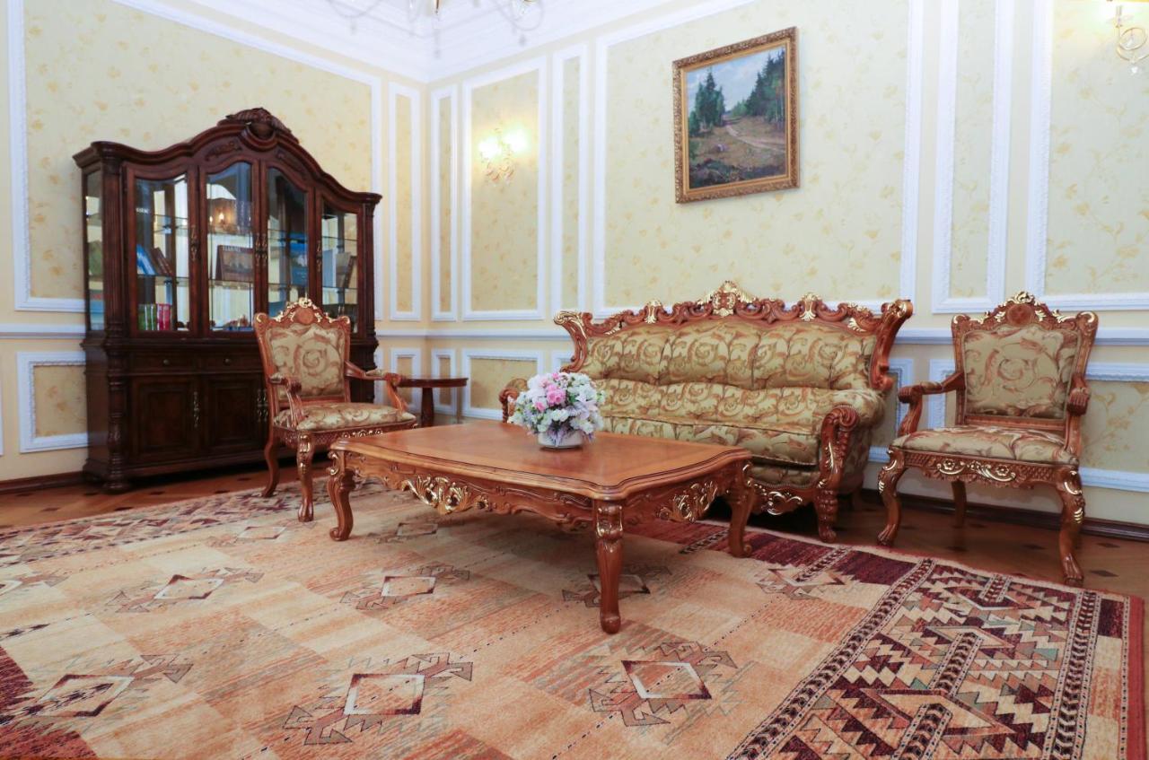 Vip Apartments Dipservice Hall Minsk Dış mekan fotoğraf
