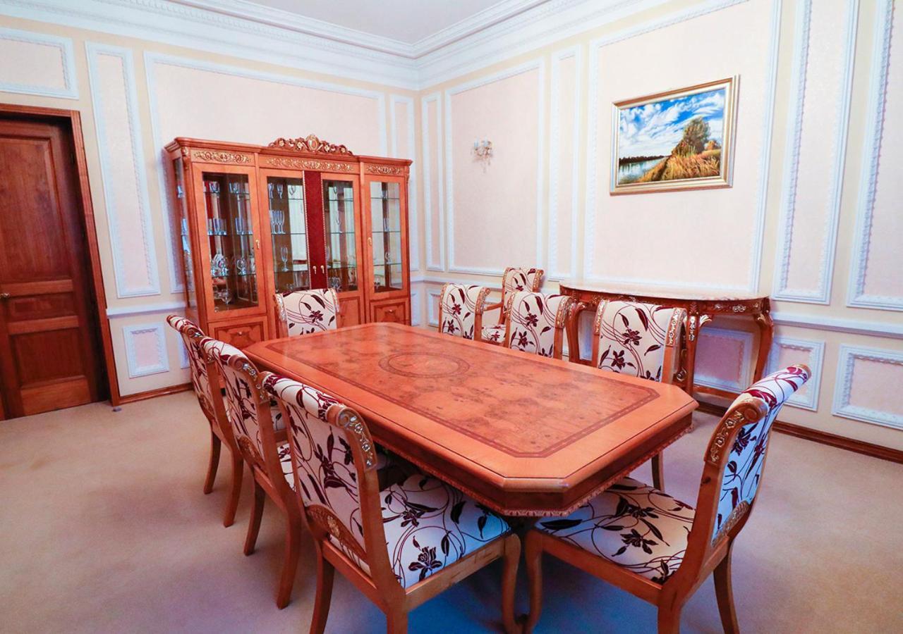 Vip Apartments Dipservice Hall Minsk Dış mekan fotoğraf