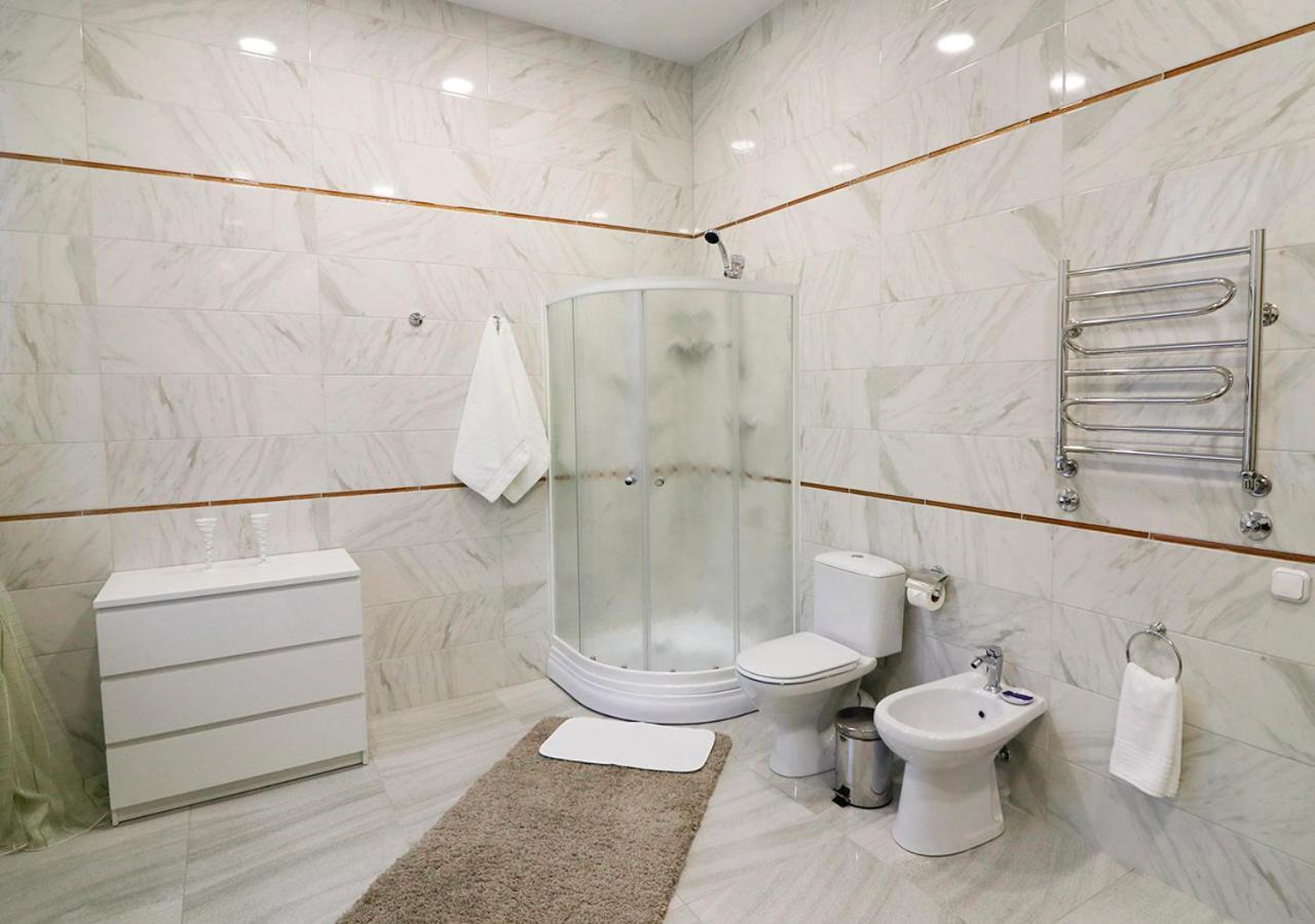 Vip Apartments Dipservice Hall Minsk Dış mekan fotoğraf